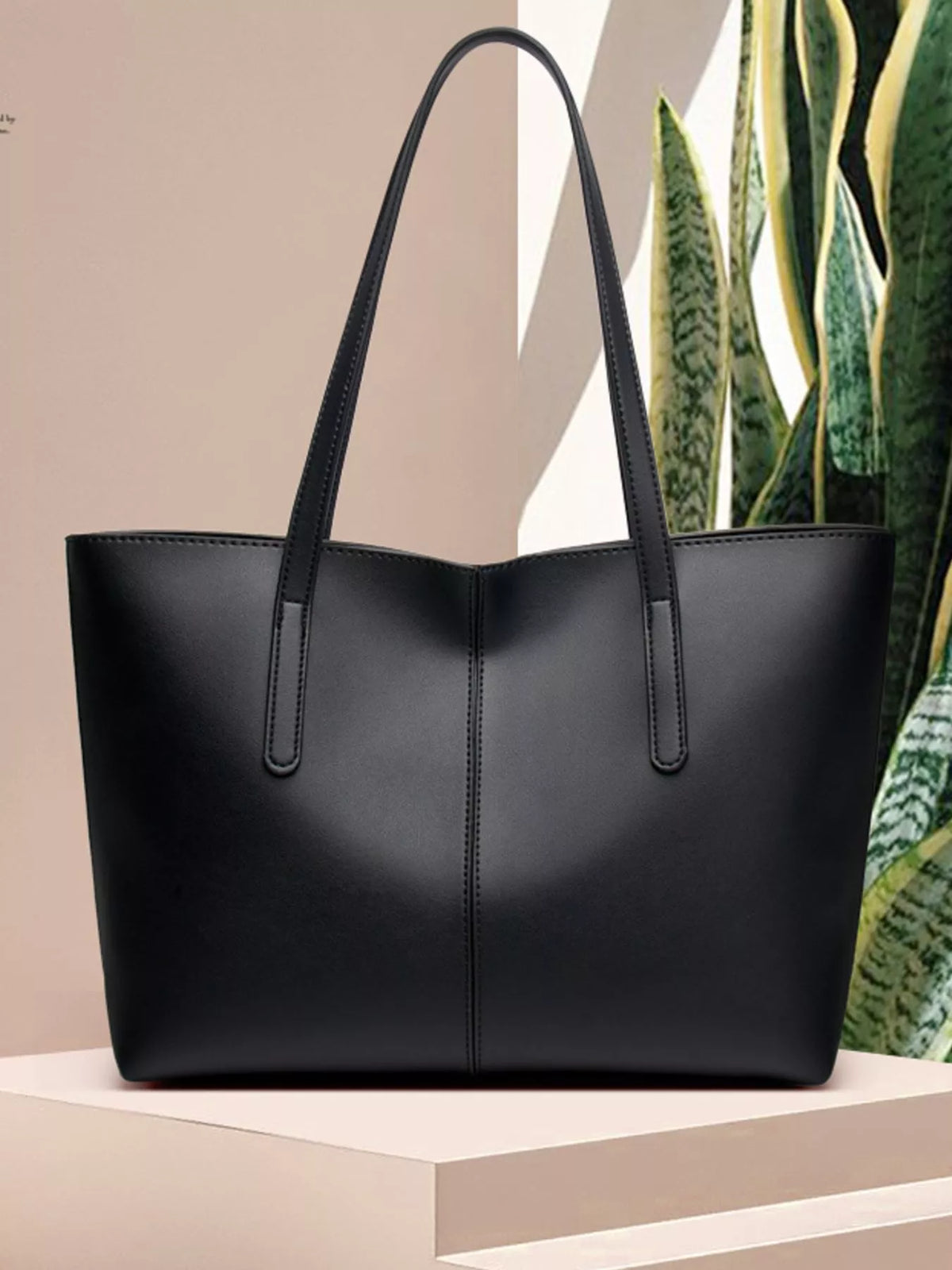 THE EVERYLY TOTE