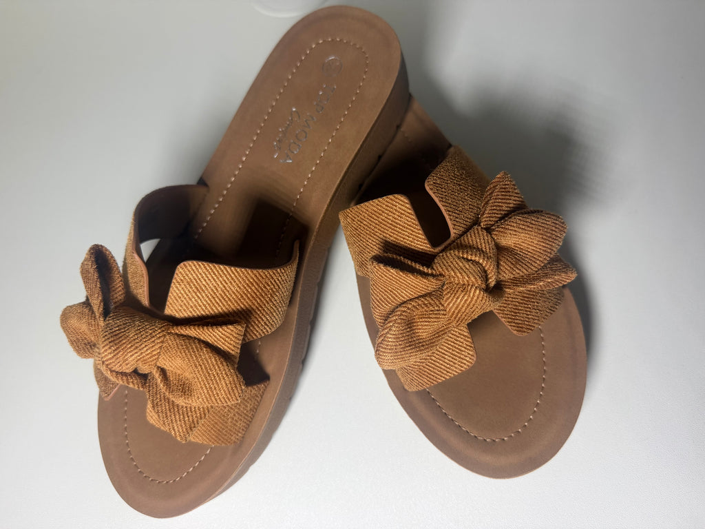 Bow Sandals