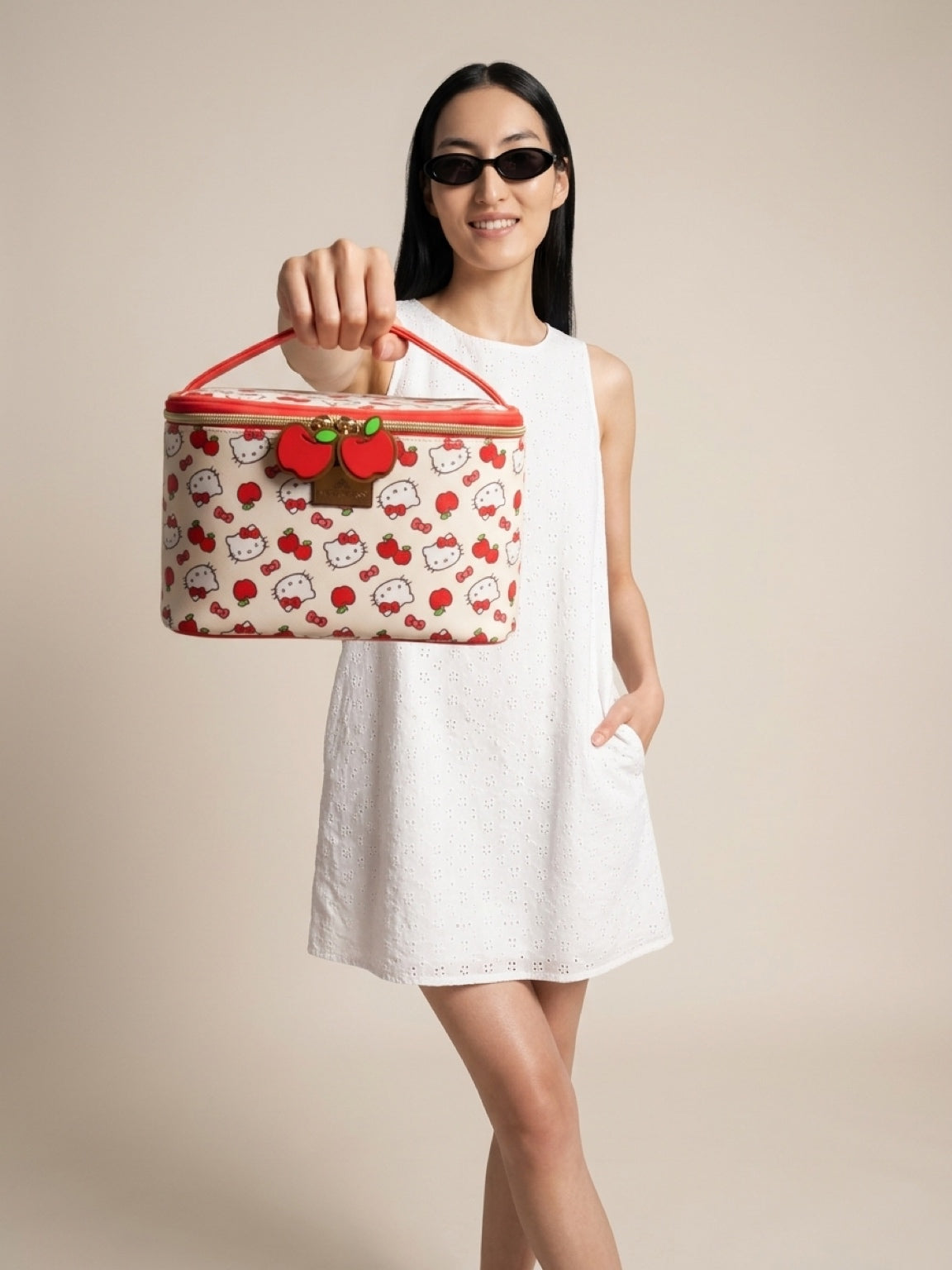 Hello Kitty Beauty Tote