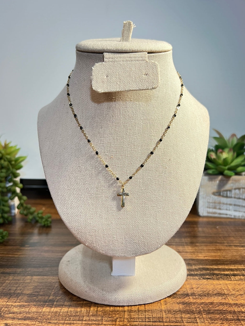 Link Detail Cross Pendant - Cami's Little Shop